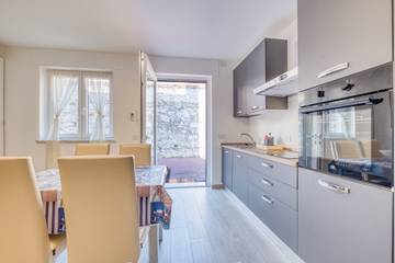 Vakantieappartement voor 6 Personen in Ceriale, Ligurische Alpen, Afbeelding 2