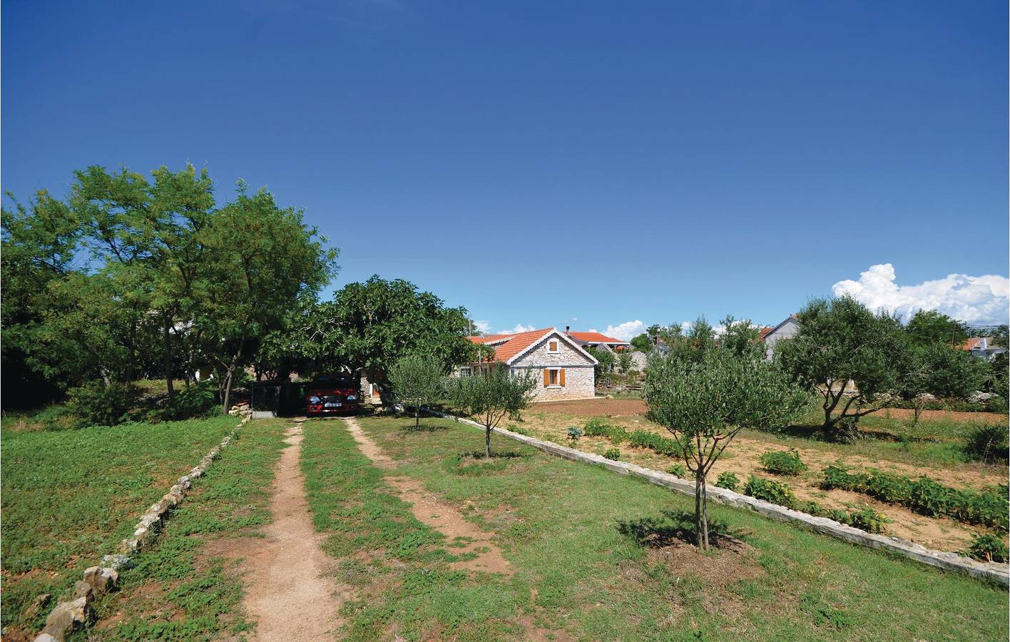 Casa vacanza a Vir a partire da 74€ a notte