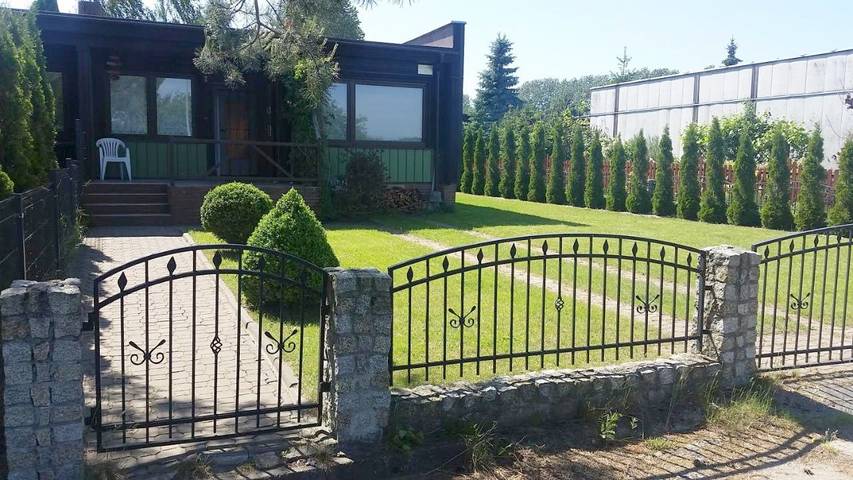 Dom dla 8 osób, z widok i widok na jezioro oraz ogród, zwierzęta dozwolone w Jezioro Żarnowieckie
