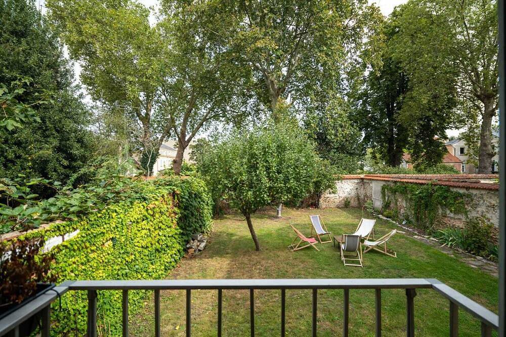 Magnificent house with garden in Versailles - Paris in Versailles, Yvelines
