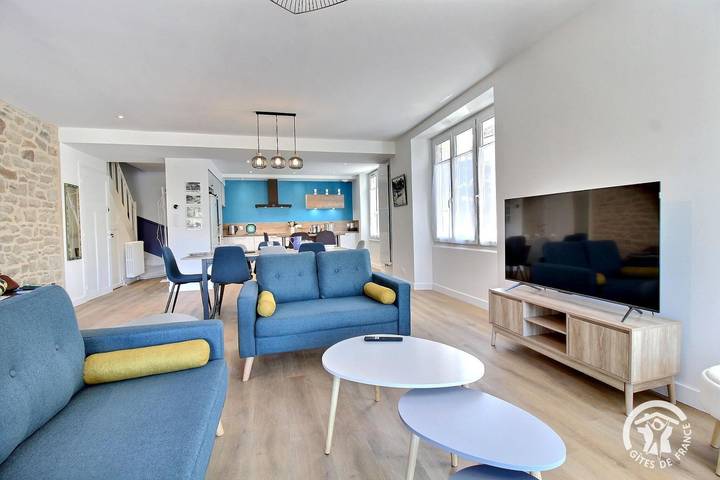 Gîte pour 7 personnes, avec terrasse et jardin à Bono - 4