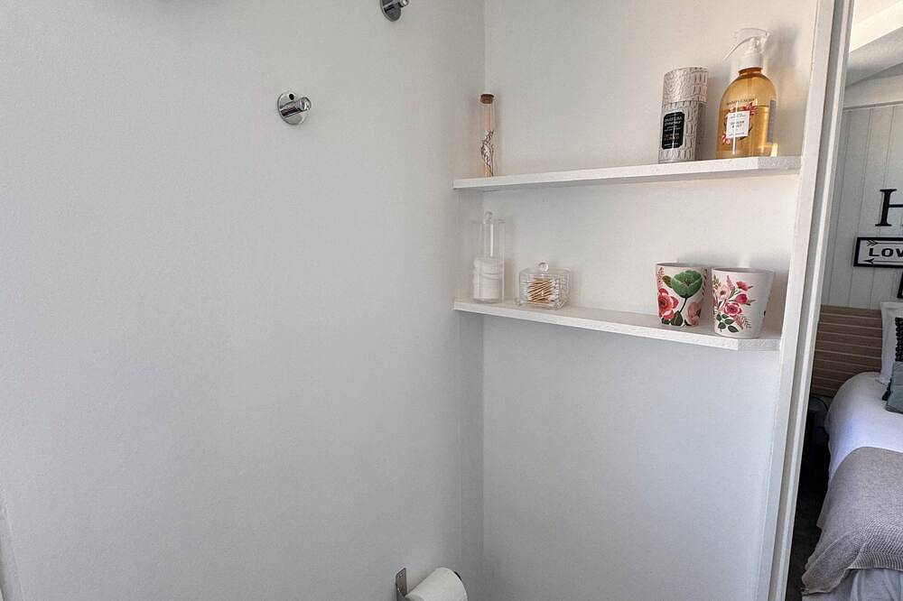 Apartamento entero, Cocoonlis, Charmant 2 Pièces au Cœur de la Ville Avec vue sur la Basilique in Lisieux, Region de Lisieux