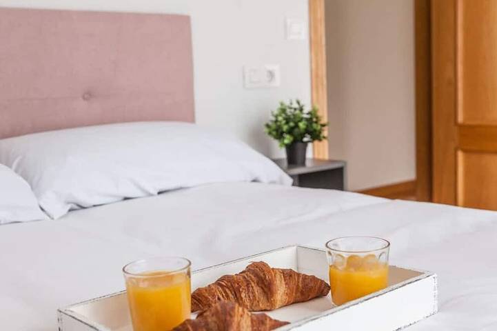 Appartement entier, Charming Coastal Apartment Steps from the Beach in Soto del Barco, Côte Cantabrique