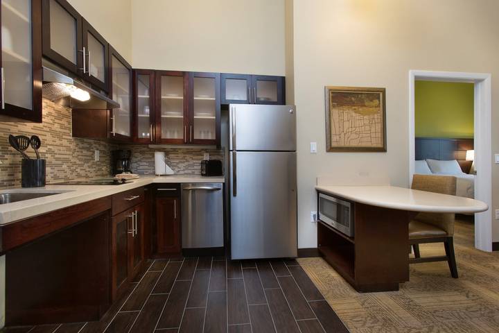 Apartamento entero, Staybridge Suites Orlando At Seaworld in Condado de Orange (FL)
