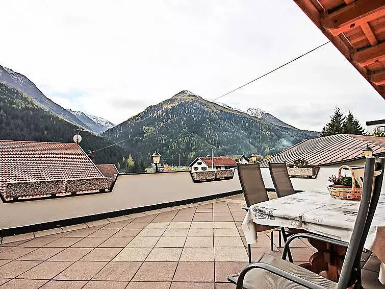 Ganze Wohnung, 2 Zimmer 4 Personen in Lechtaler Alpen, Pettneu am Arlberg