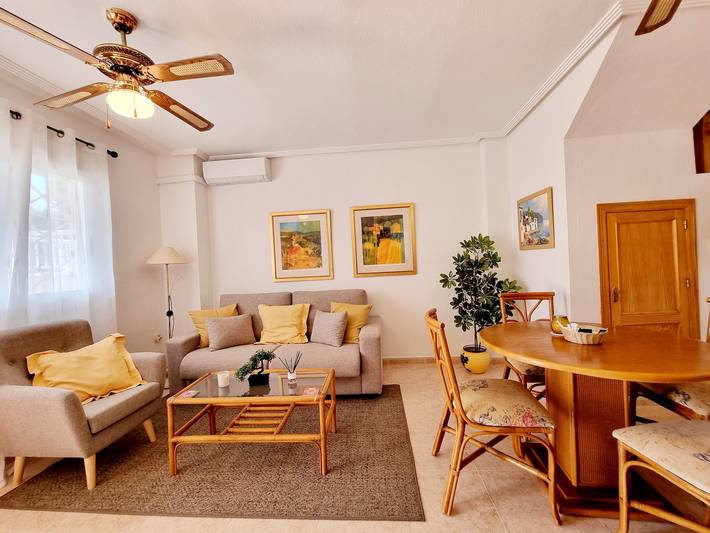 Bungalow für 4 Personen, mit Terrasse und Meerblick sowie Ausblick in Torrevieja - 4