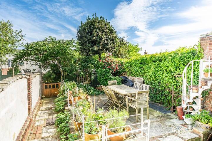Holiday rental for 5 people, with terrace in Arundel