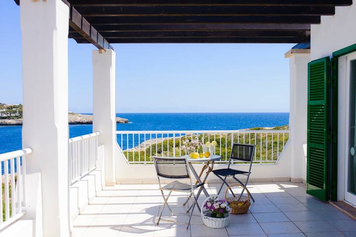 Villa für 8 Personen, mit Garten und Pool sowie Balkon und Meerblick in Cala d'Or