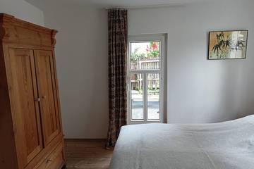 Ferienhaus für 12 Personen in Pünderich, Moseleifel, Bild 4