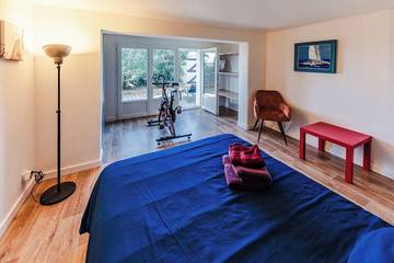 Villa pour 11 Personnes dans La Madrague, Hyeres, Photo 1