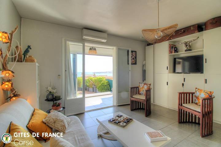 Gîte für 2 Personen, mit Terrasse in Ajaccio - 3
