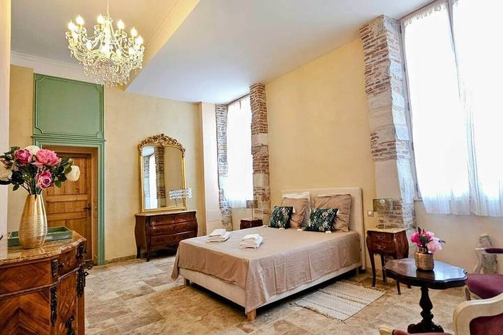 Location de vacances pour 2 personnes, avec sauna et jacuzzi à Vicq-d'Auribat