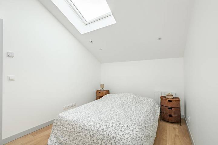 Gîte pour 6 personnes dans La Varenne Saint-Hilaire - 3