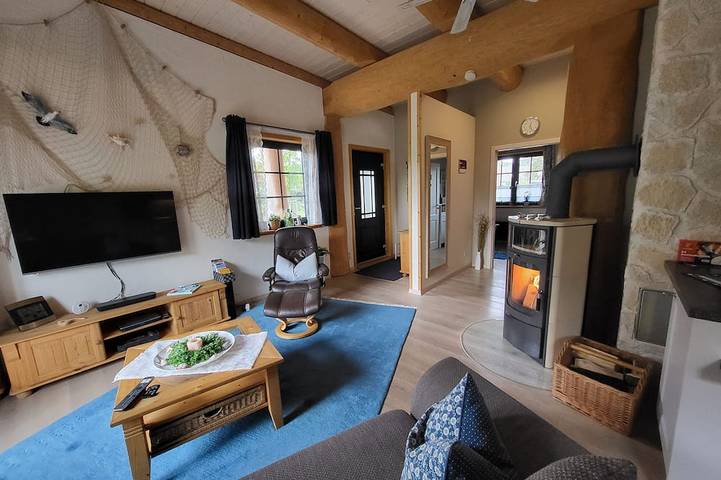 Hütte für 3 Personen, mit Pool und Terrasse sowie Sauna und Garten am Edersee - 4