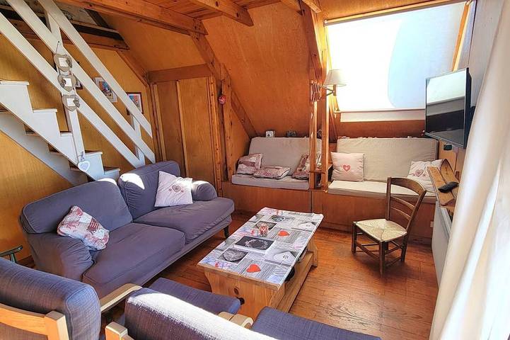 Casa rural para 9 personas, con jardín - 1