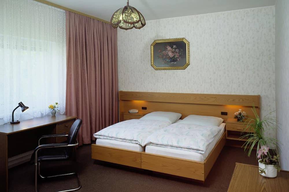 Doppelzimmer 2 - Hotel Jahrmarkthof in Cottbus, Lausitz
