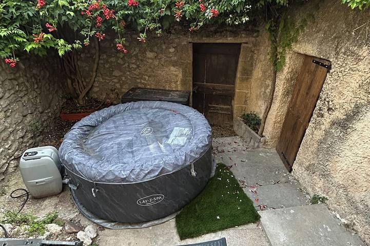 Appartement de vacances pour 4 personnes, avec Jacuzzi et Terrasse