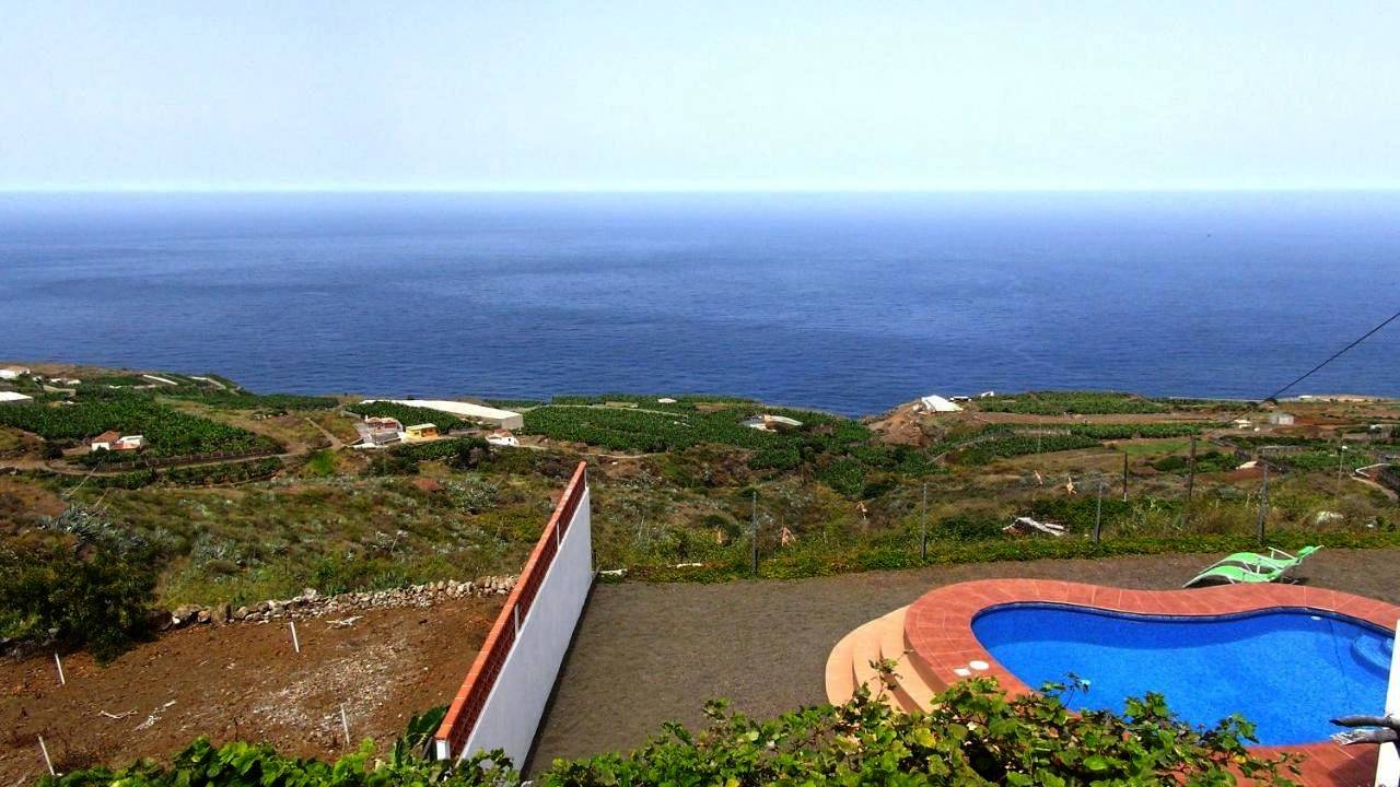 Two-Bedroom House in El Granel, Puntallana