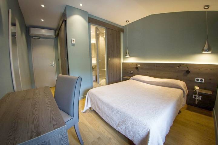 Hôtel pour 2 personnes, animaux acceptés à Saint-Affrique - 2