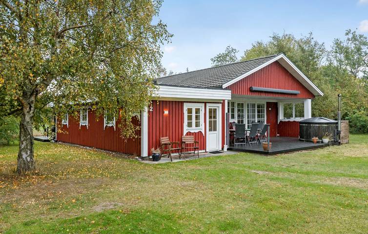 Ferienhaus für 9 Personen, mit Terrasse und Garten auf Seeland - 2