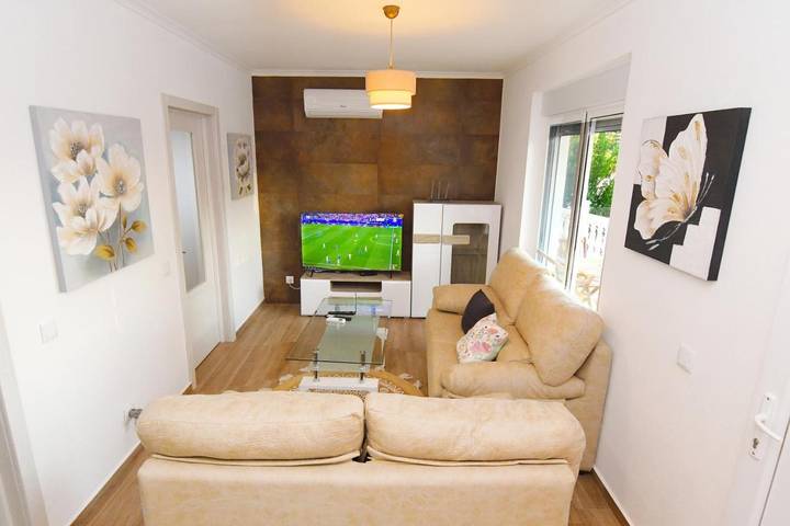 Location de vacances pour 4 personnes, avec piscine et terrasse ainsi que vue sur le lac et vue, animaux acceptés à Campo Maior - 4