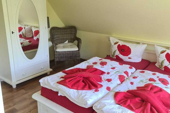 Ferienhaus für 6 Personen, mit Terrasse und Garten in Prohn - 2