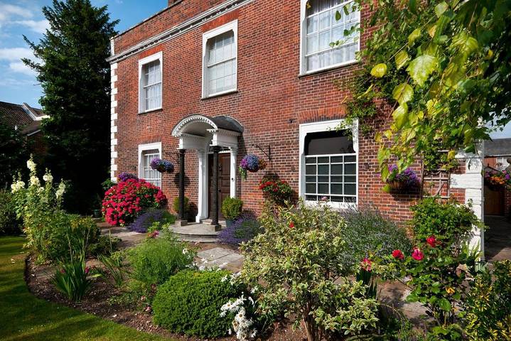 Hotel para 2 personas, con jardín - 1