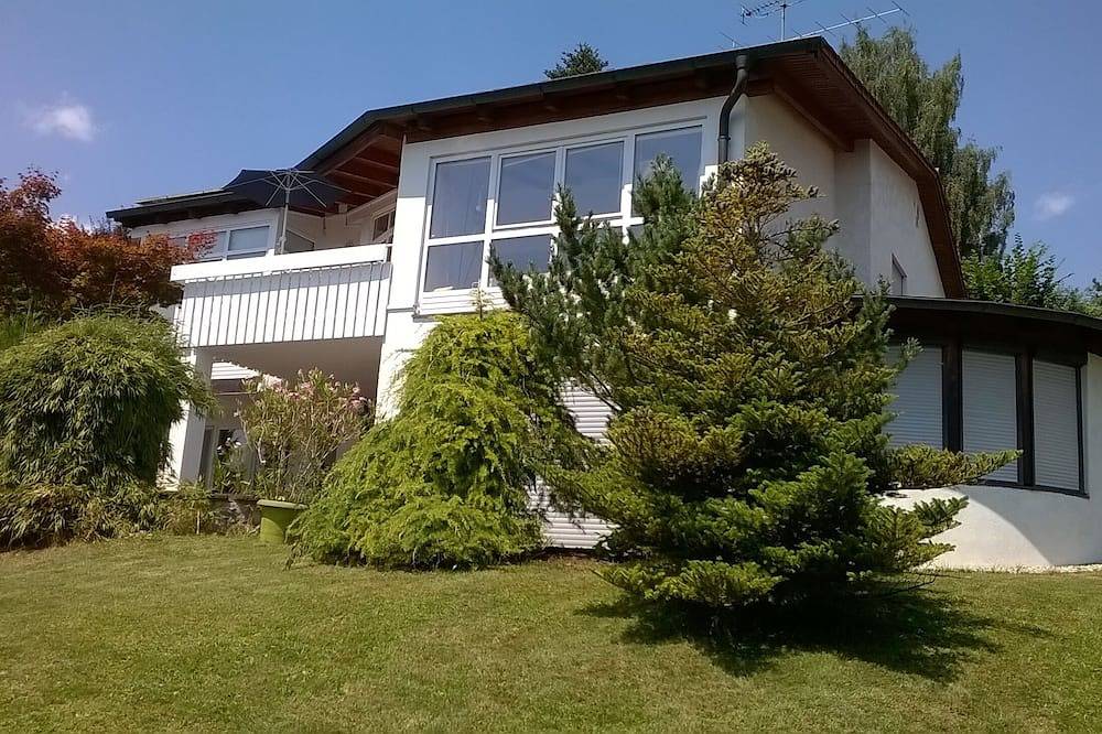 Ganze Wohnung, Sonnenoase am Dachsberg zwischen München, Tegernsee, Chiemsee, Messe München in Moosach, Oberbayern