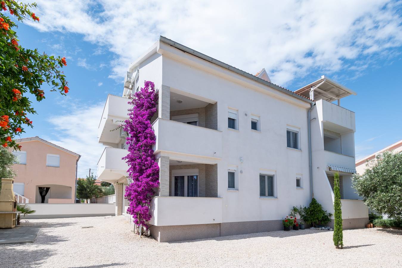 Ganze Wohnung, 1-Zimmer-Ferienwohnung mit Terrasse und Meerblick Vir A-23221-d in Vir