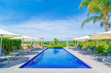 Villa in Manacor, Mallorca Osten für 14 