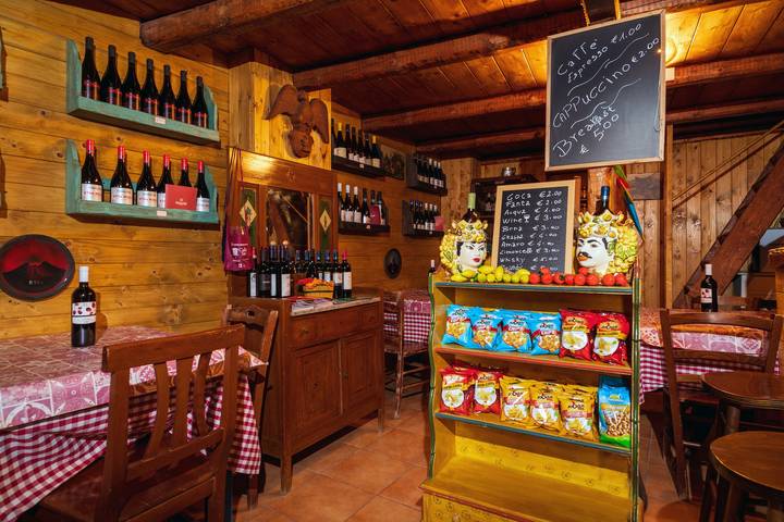 Maison de vacances 'Casetta Ebraica' avec vue sur les montagnes, balcon et Wi-Fi in Castiglione di Sicilia, Etna