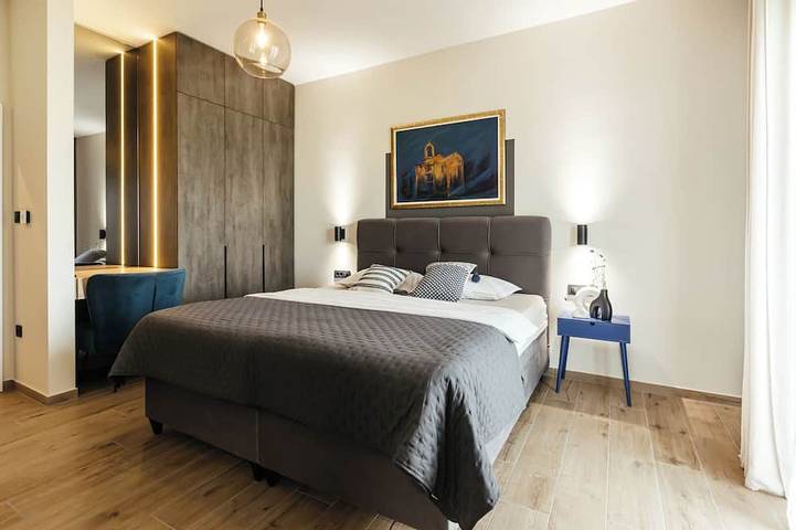 New! Luxury villa Colorful with 60 sqm heated pool, 6 rooms, sauna, jacuzzi in Imotski, Makarska Riviera