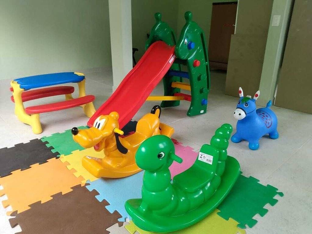 Ganze Wohnung, Apartment mit 2 Schlafzimmern, 600 m vom Strand von Tabatinga eingerichtet, in Região Metropolitana do Vale do Paraíba e Litoral Norte