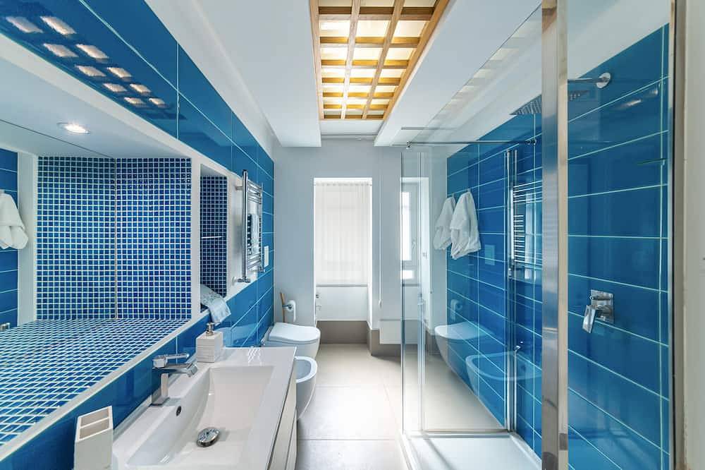 Casa Mare & Relax - with sea view and Temple of Serapis in Pozzuoli, Naples Province