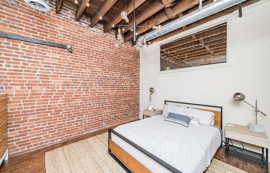 Ganze Wohnung, Luxurious 3Br Downtown Penthouse - Perfect Location in Lynchburg, Virginia