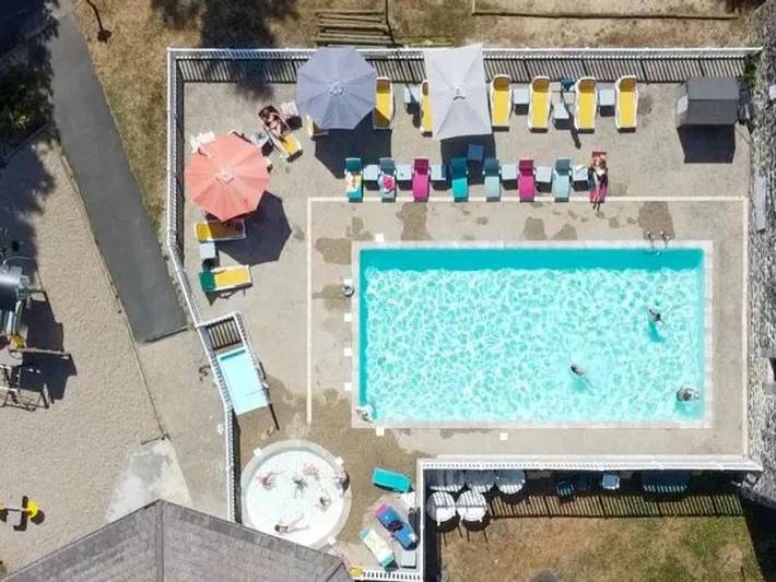 Gîte pour 8 personnes, avec bassin pour enfant