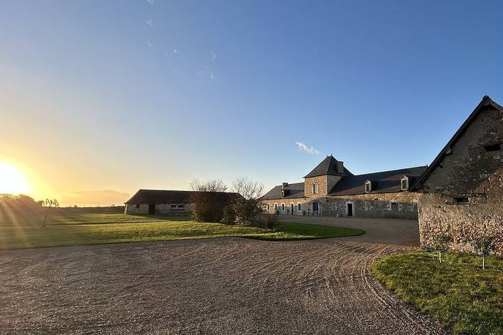 Location de vacances pour 10 personnes, avec Jardin à Thorigné-d'Anjou