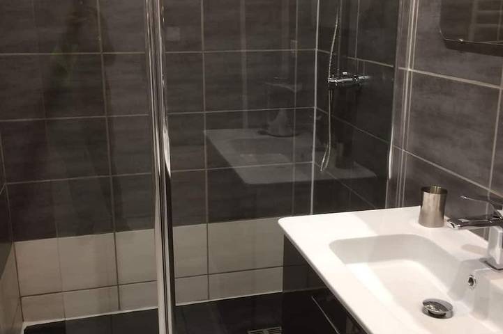 Location de vacances pour 4 personnes, avec balcon/terrasse ainsi que terrasse et piscine à Grignols - 4