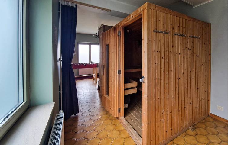 Maison de vacances pour 15 personnes avec sauna in Waimes, Hautes Fagnes