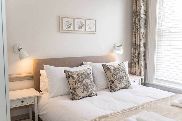 Entire apartment, Grade Ii Listed 2 Bed Flat in Central Salisbury in Salisbury, Wiltshire