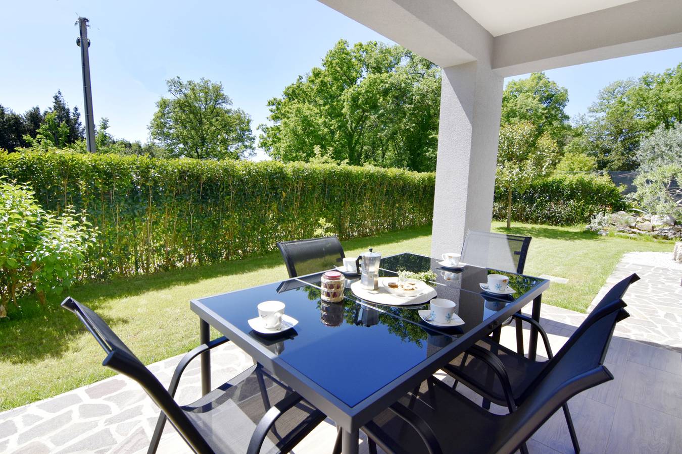 Ganze Wohnung, Entspannendes Ferienhaus mit Gemeinschaftspool in Umag und Umgebung