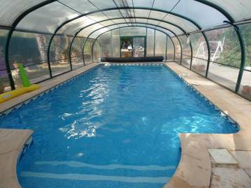 Gîte pour 6 personnes, avec piscine et jardin à Cébazan