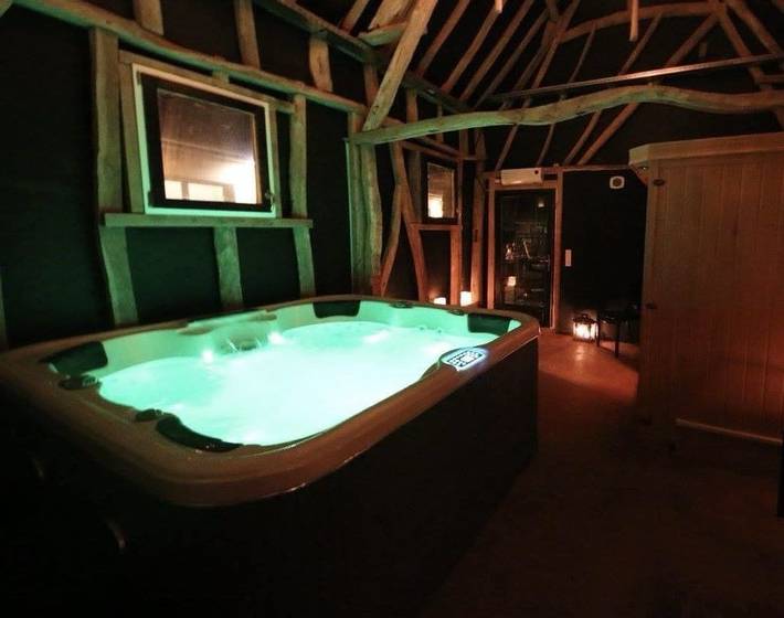 Chambre d’hôte pour 4 personnes, avec jacuzzi et sauna à Verchocq