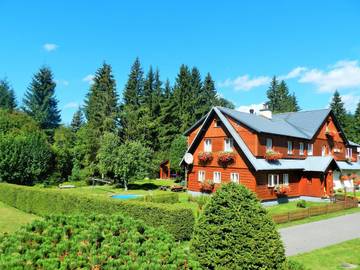 BnB für 12 Personen, mit Garten und Ausblick sowie Pool in Tschechien