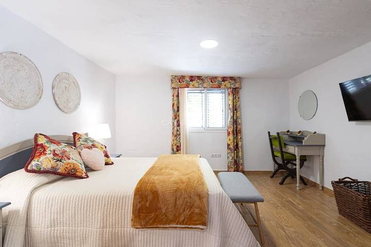 Entire apartment, Holiday home in Hoya de Tunte, nature and private pool in Hoya de Tunte, San Bartolomé de Tirajana
