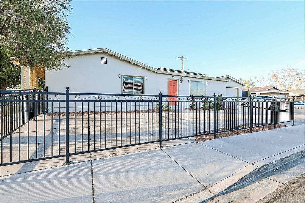 Ganze Wohnung, Spacious 1 Bedroom Studio with Private Bath & Kitchenette in Las Vegas, Nevada