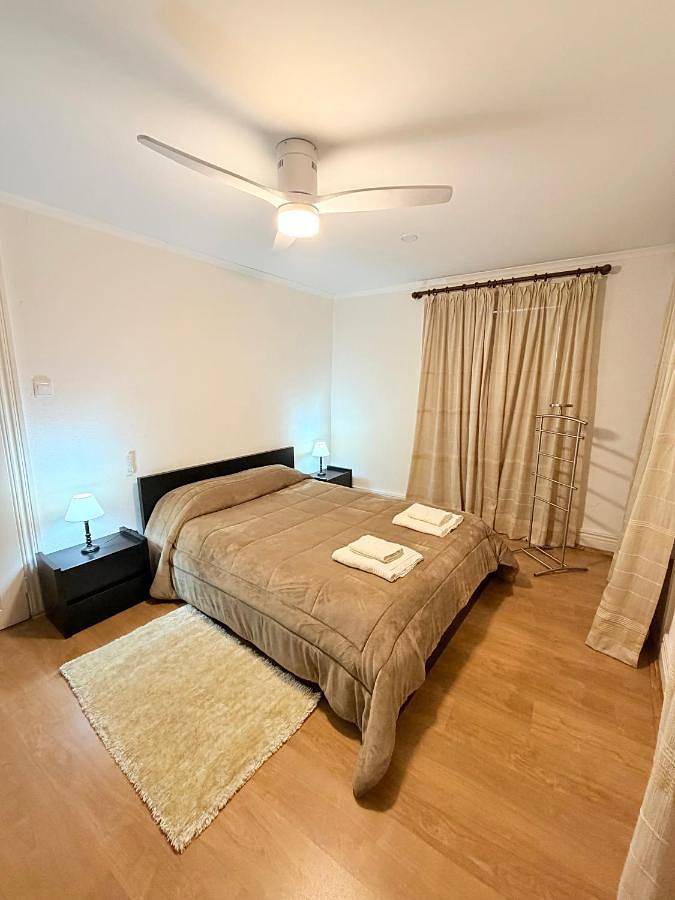 Gîte pour 7 personnes, avec terrasse et vue, animaux acceptés dans Vila Pouca de Aguiar - 2