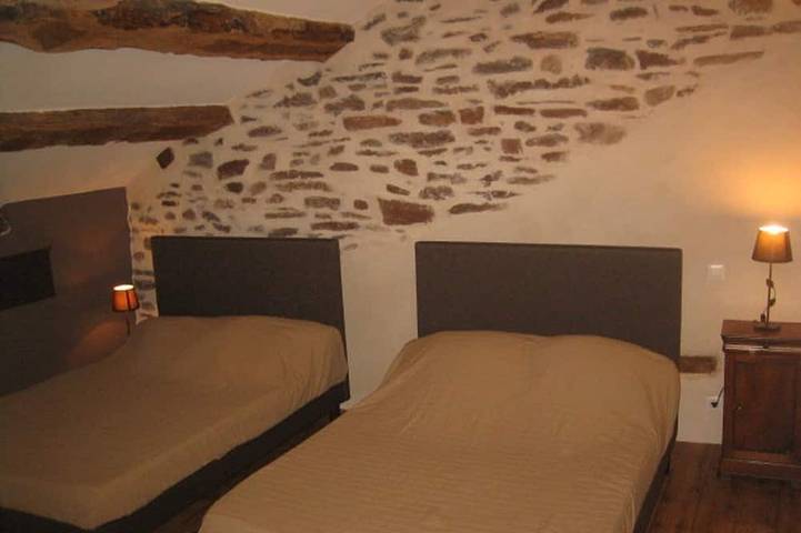 Location de vacances pour 6 personnes, avec jacuzzi ainsi que jardin et terrasse à Saint-Juéry - 2