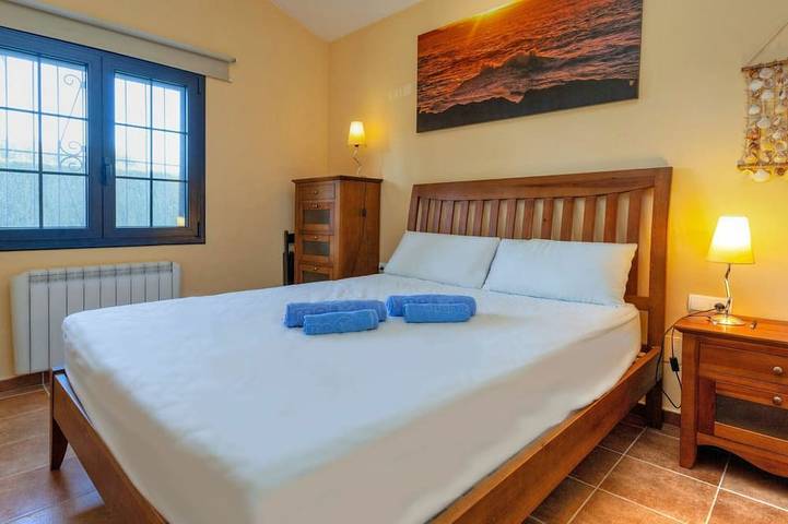 Finca für 4 Personen, mit Pool und Garten in Pals - 2