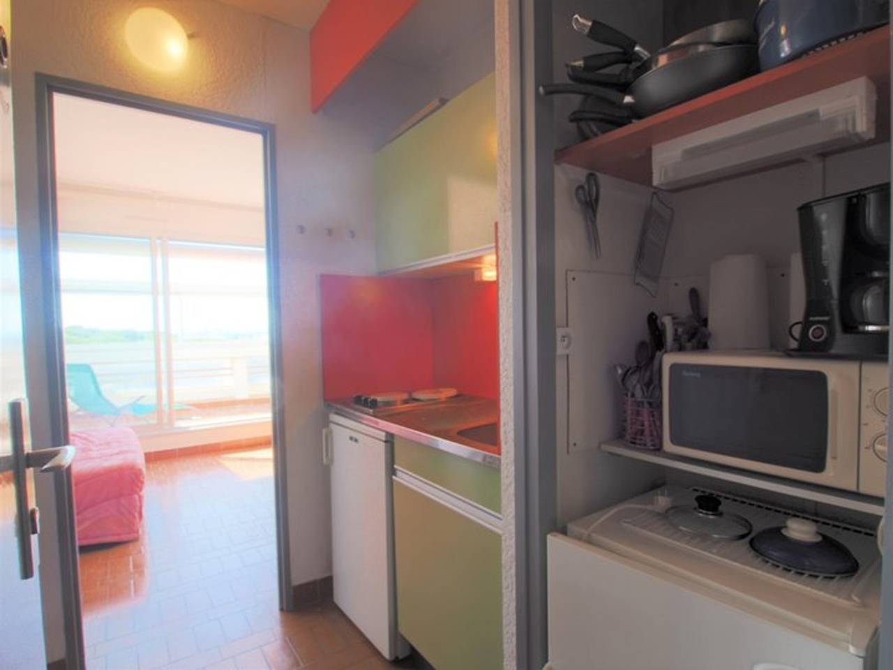 Studio entier, Studio charmant, terrasse, parking - 4 pers. in Port Camargue, Le Grau-du-Roi